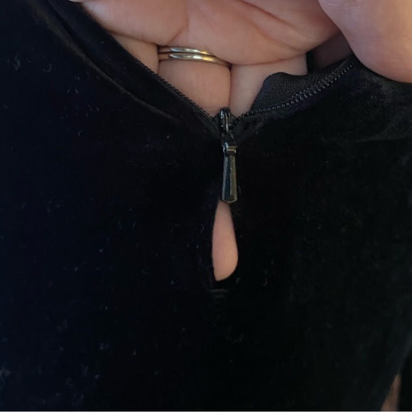 Vintage Donna Morgan black bejeweled beaded velvet sheer sleeve dress size 6 - Picture 13 of 13